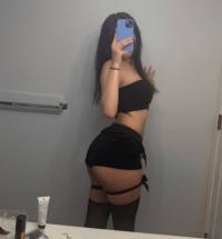 Taksim Escort Asya İle Özel Bakışlarla Tanışın